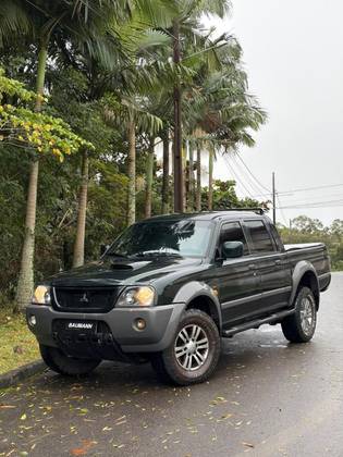MITSUBISHI L200 OUTDOOR 2.5 GLS 4X4 CD 8V TURBO INTERCOOLER DIESEL 4P MANUAL